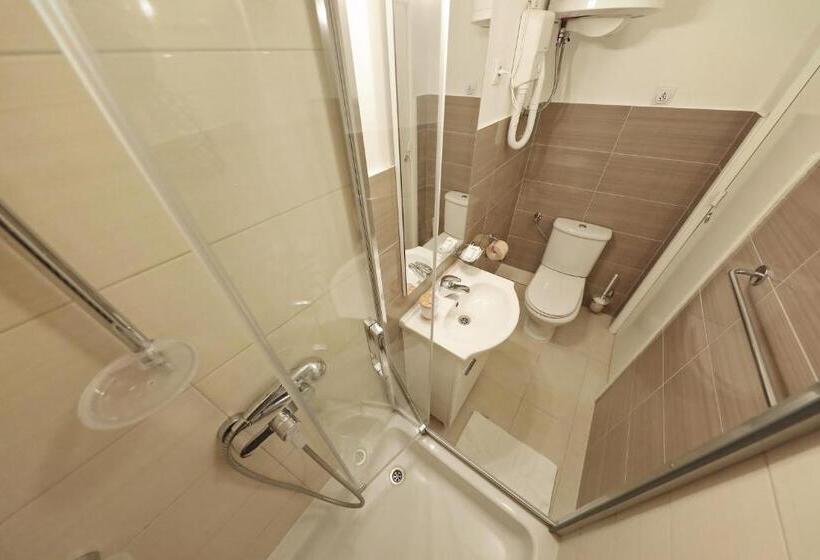 デラックスルーム, Rooms Goga