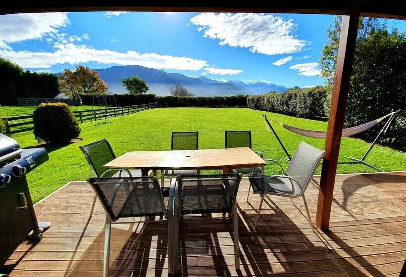 منزل غرفتين نوم, Te Mahuru Retreat