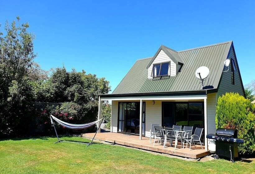 منزل غرفتين نوم, Te Mahuru Retreat