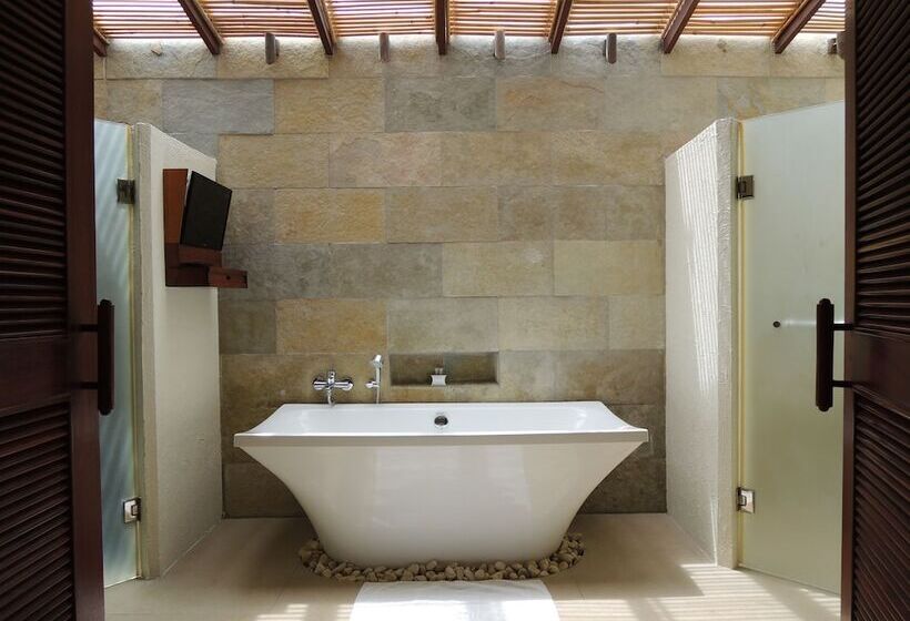 فيلا غرفة نوم واحدة مع مسبح, Bluewater Sumilon Island Resort