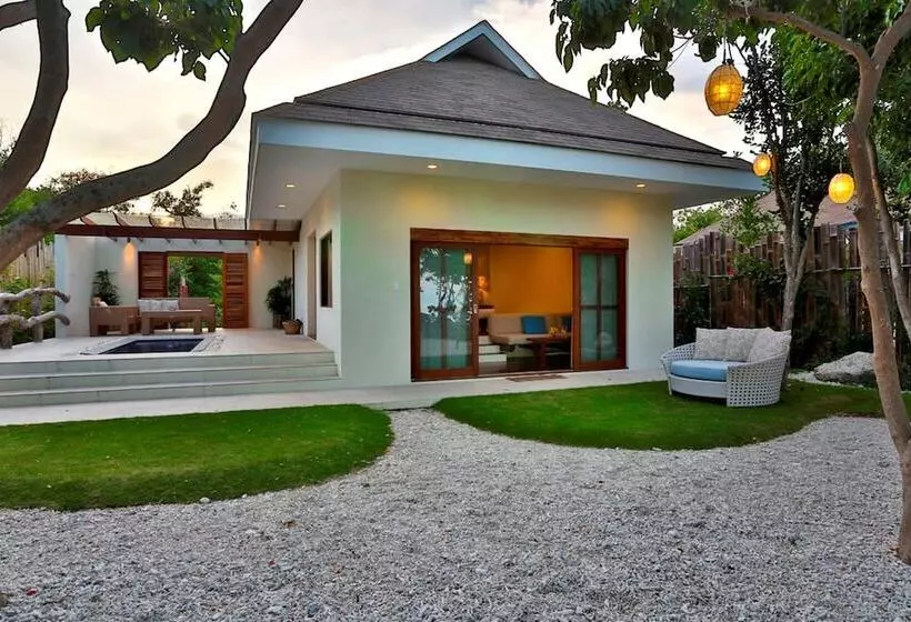 プール付き１ベッドルームヴィラ, Bluewater Sumilon Island Resort