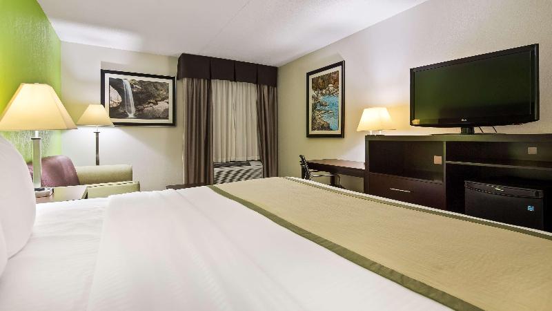 스탠다드 룸 킹사이즈 침대, Best Western Lake Cumberland Inn