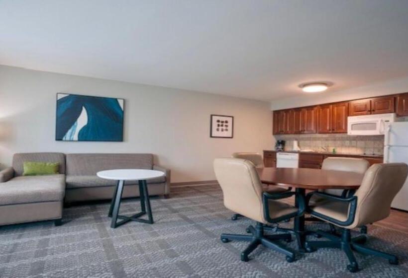 סוויטה, Staybridge Suites Akron Stow Cuyahoga Falls, An Ihg