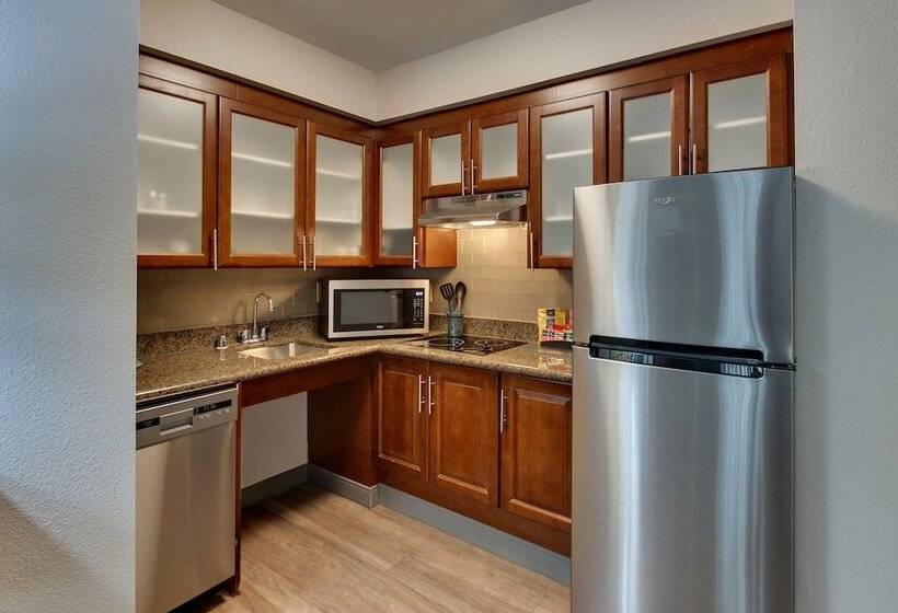 سوییت, Staybridge Suites Missoula, An Ihg