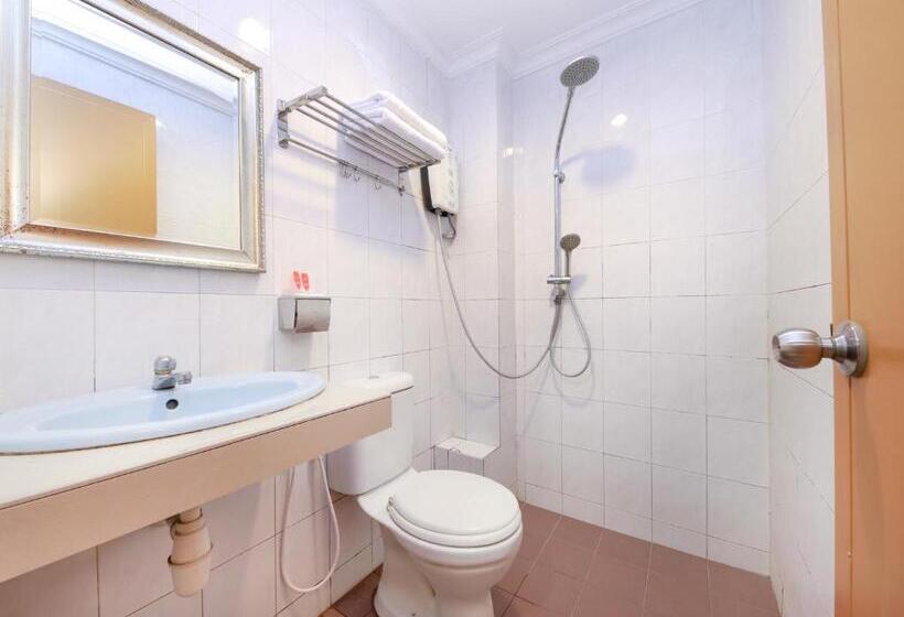 Deluxe Suite, My City Hotel