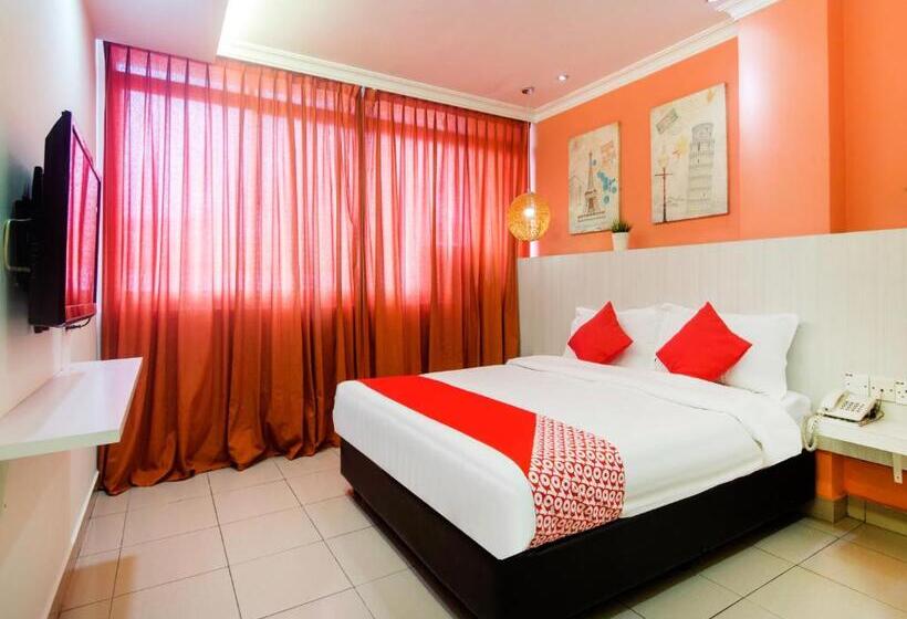 Deluxe Suite, My City Hotel