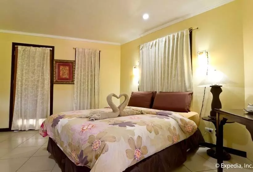 Superior Yhden Hengen Huone, Alta Cebu Resort