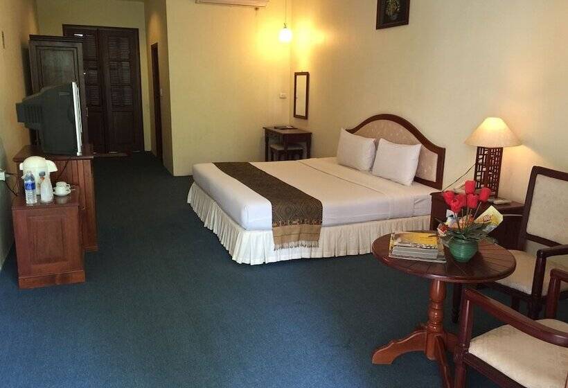 Номер Superior, Champasak Palace