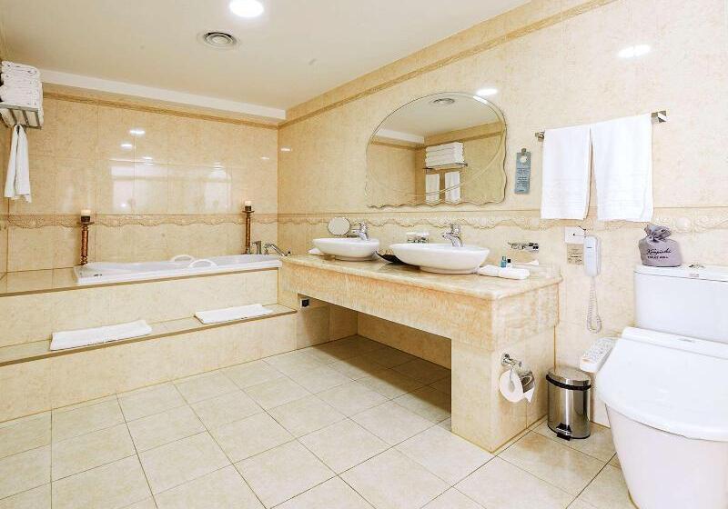 سوئیت پرزیدنت, Kempinski Hotel Khan Palace