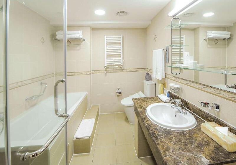 سوییت لوکس, Kempinski Hotel Khan Palace