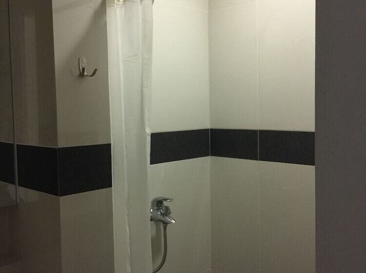 اتاق سوپریور, Metrocentre