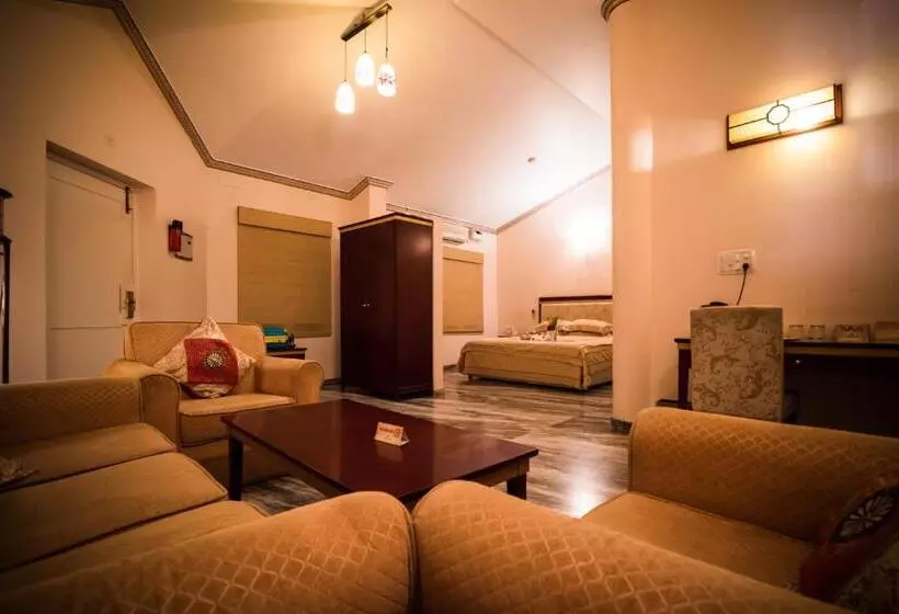 اتاق رویال, Vijayshree Resort And Heritage Village
