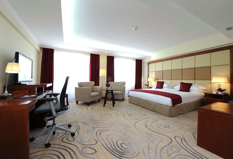 Habitación Deluxe, Kempinski Hotel Khan Palace