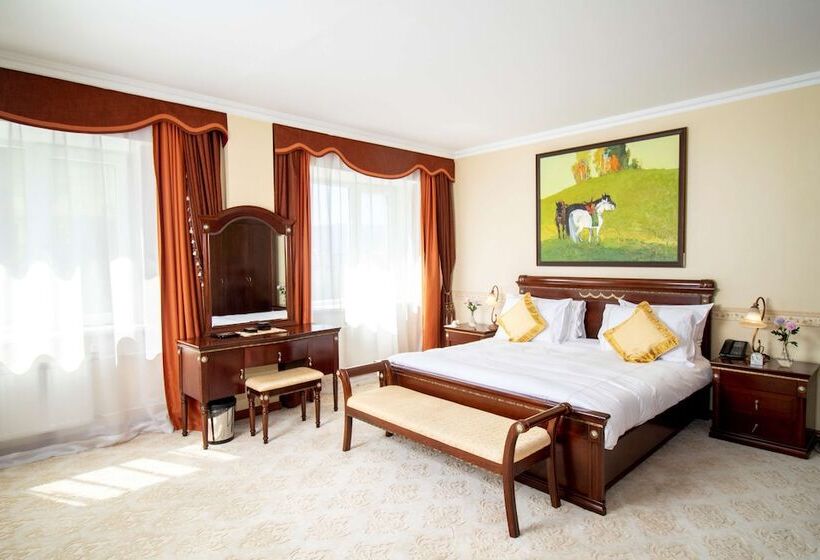 سوئیت پرزیدنت, Kempinski Hotel Khan Palace