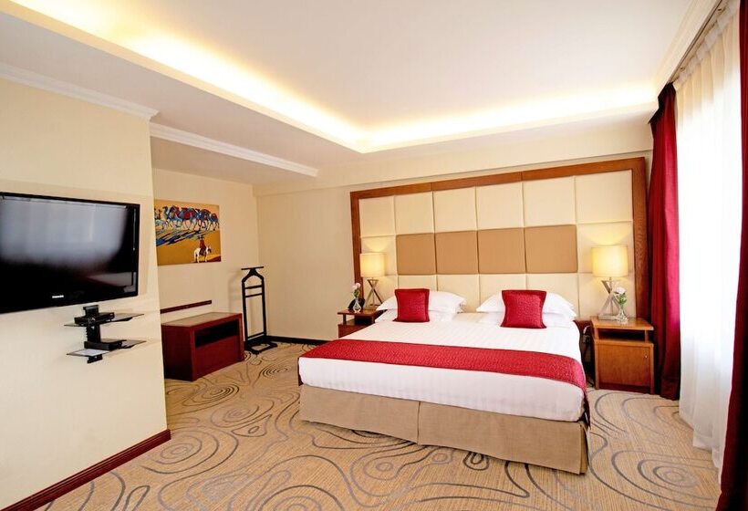 سوییت لوکس, Kempinski Hotel Khan Palace