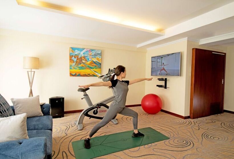 سوییت لوکس, Kempinski Hotel Khan Palace