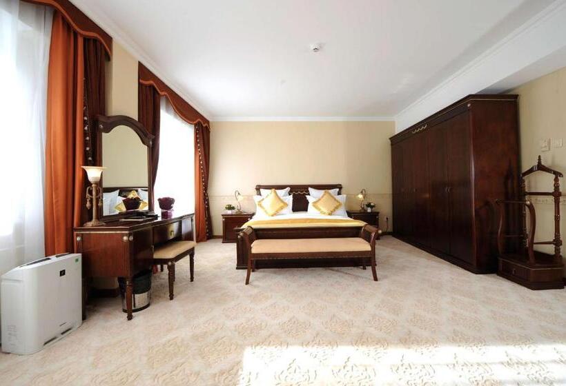 سوئیت پرزیدنت, Kempinski Hotel Khan Palace