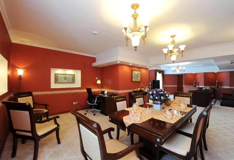 سوئیت پرزیدنت, Kempinski Hotel Khan Palace