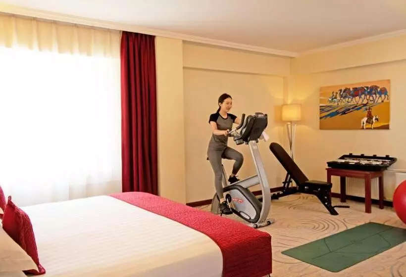 سوییت سوپریور, Kempinski Hotel Khan Palace