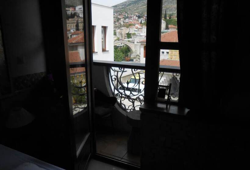 اتاق استاندارد چهار تخته, Villa Anri