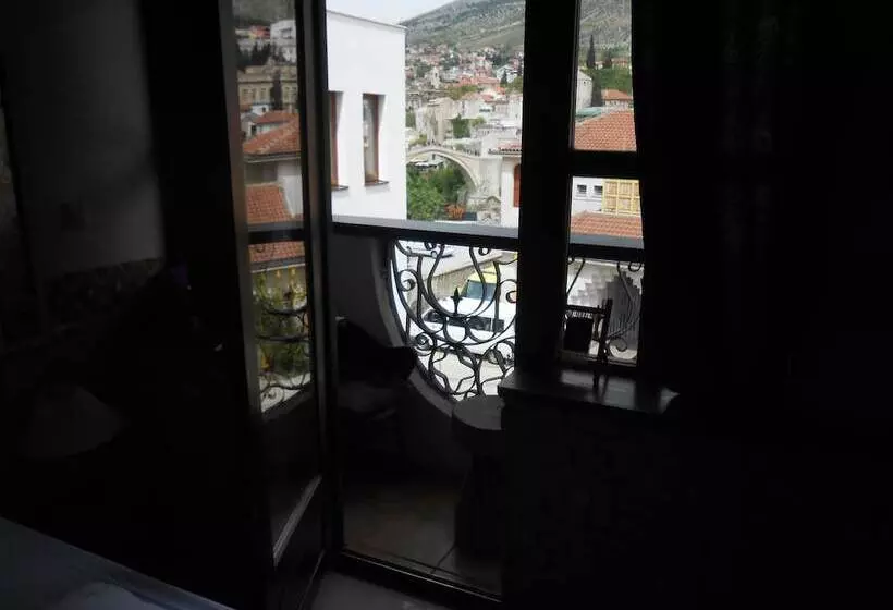 اتاق استاندارد چهار تخته, Villa Anri