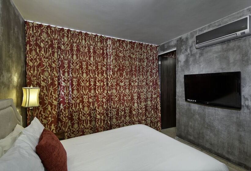 سوییت لوکس, Ciqala Suites Hotel   San Juan