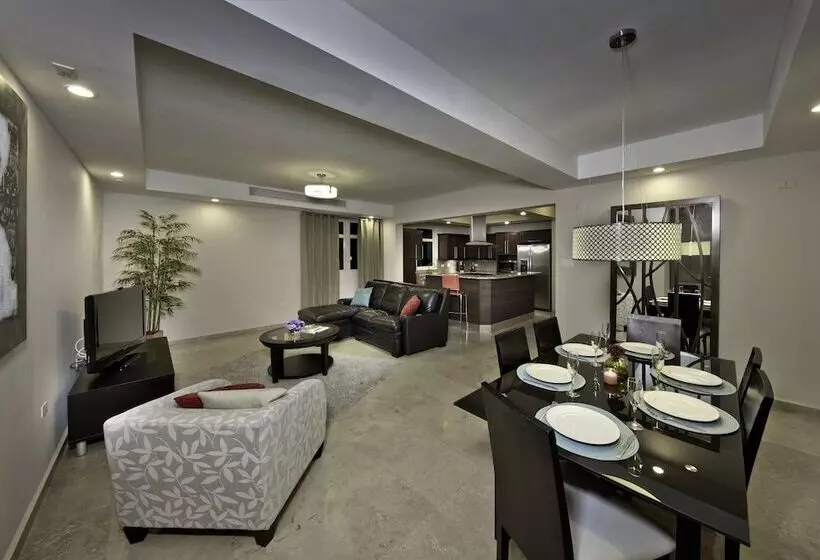 سوئیت پرزیدنت, Ciqala Suites Hotel San Juan