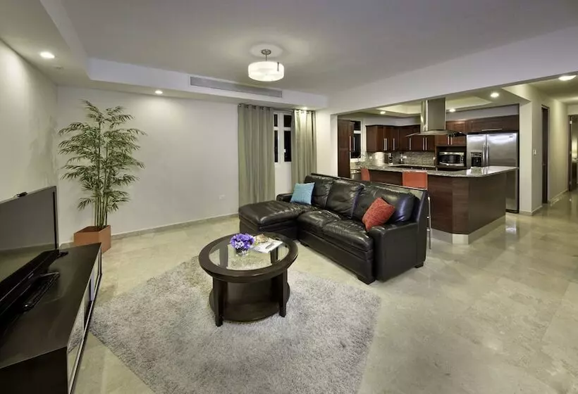 سوئیت پرزیدنت, Ciqala Suites Hotel San Juan