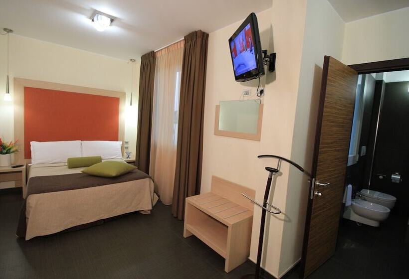 Номер Economy, 33 Baroni