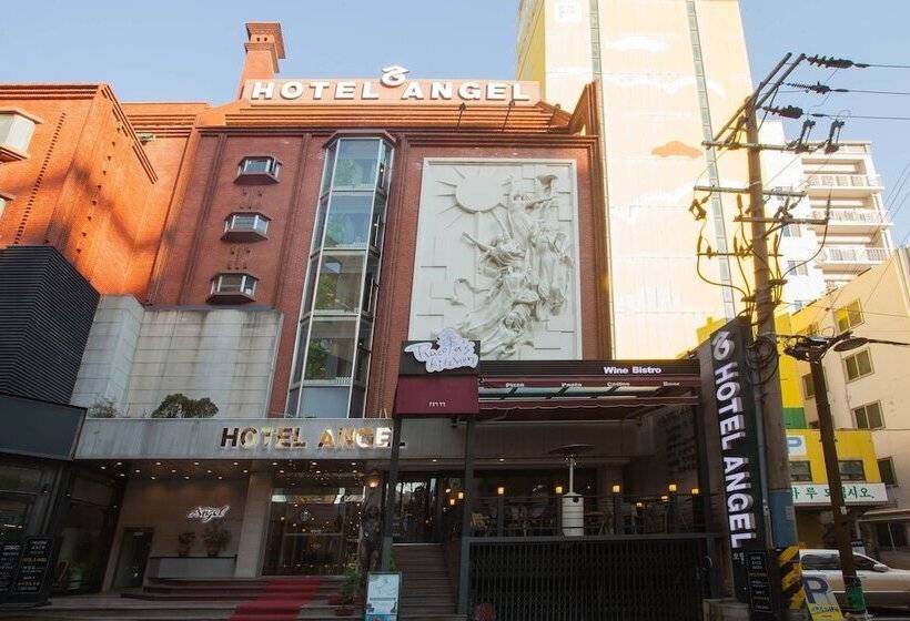 Suite Premium, Angel