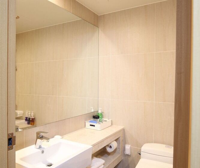 Camera Superiore, Angel