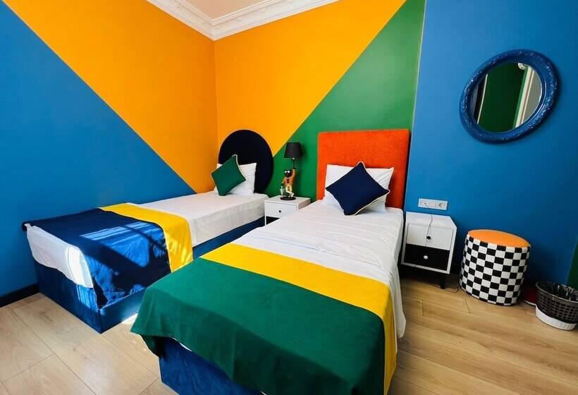 スタンダードルーム, Apex