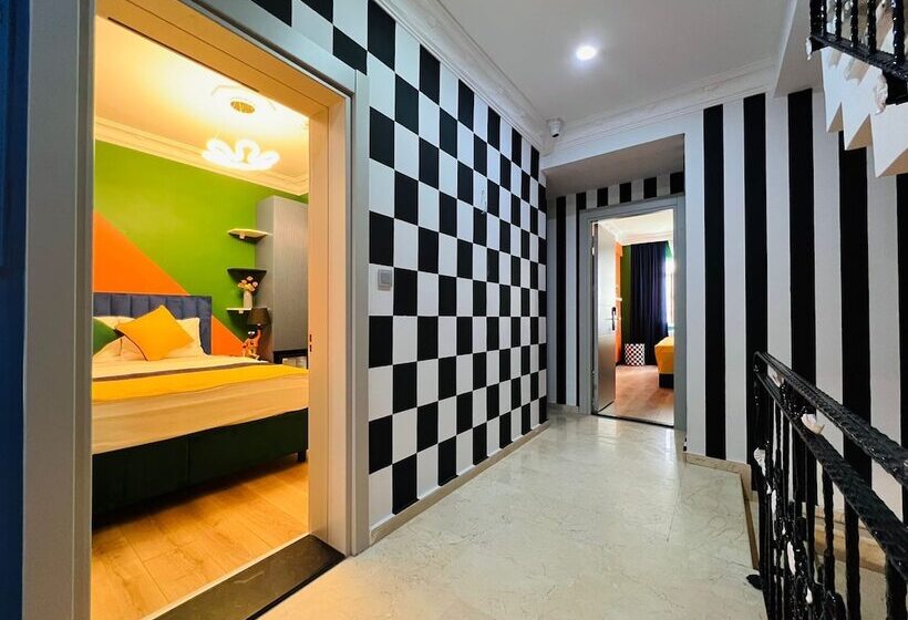 エコノミールーム, Apex