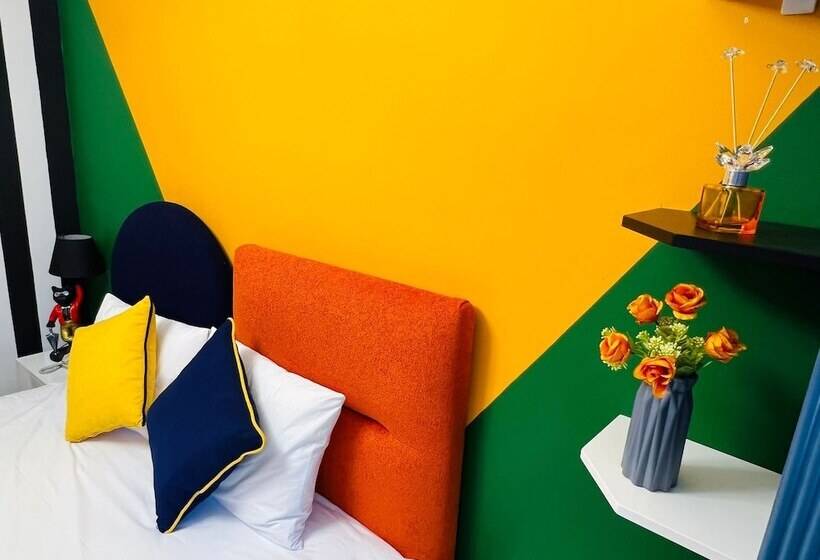 バルコニー付きスタンダードルーム, Apex