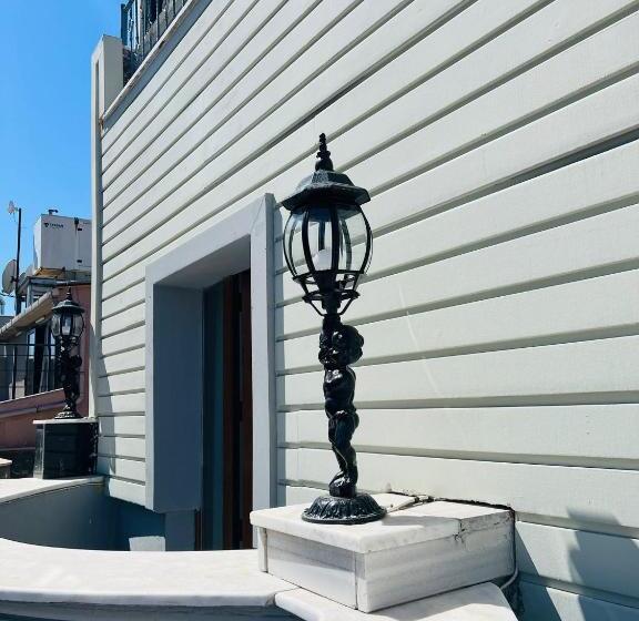 バルコニー付きスタンダードルーム, Apex