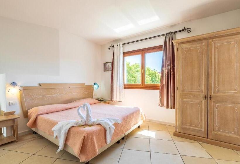 חדר סטנדרט לארבעה, Bonsai