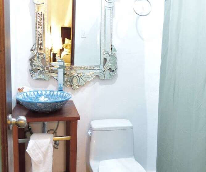 اتاق لوکس, Casablanca