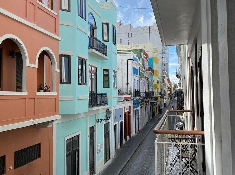 اتاق لوکس, Casablanca