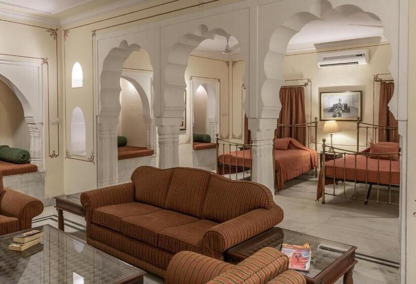 标准间, Castle Mandawa