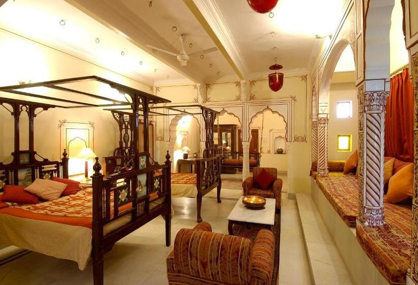 标准间, Castle Mandawa