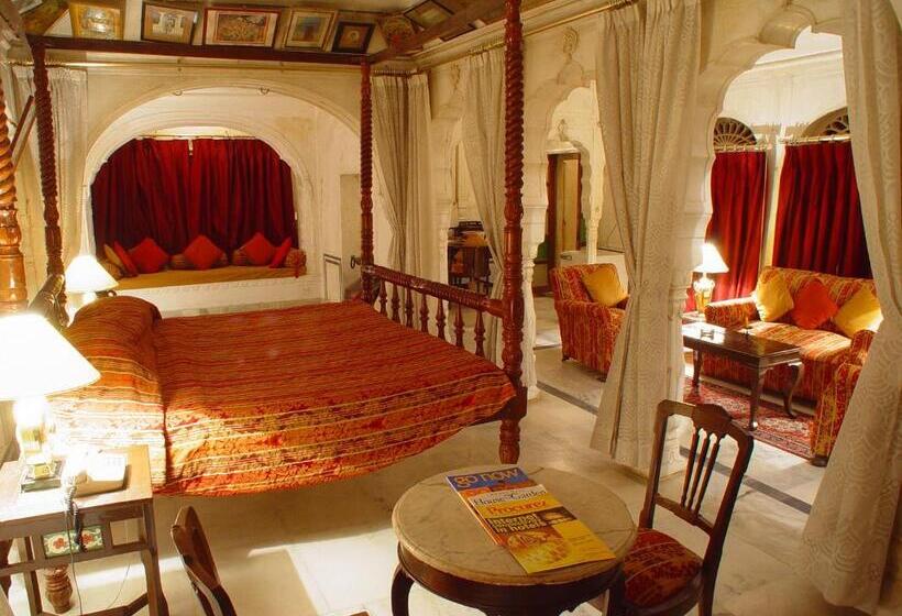 标准间, Castle Mandawa