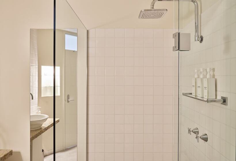 חדר סטנדרט, Lancemore Milawa