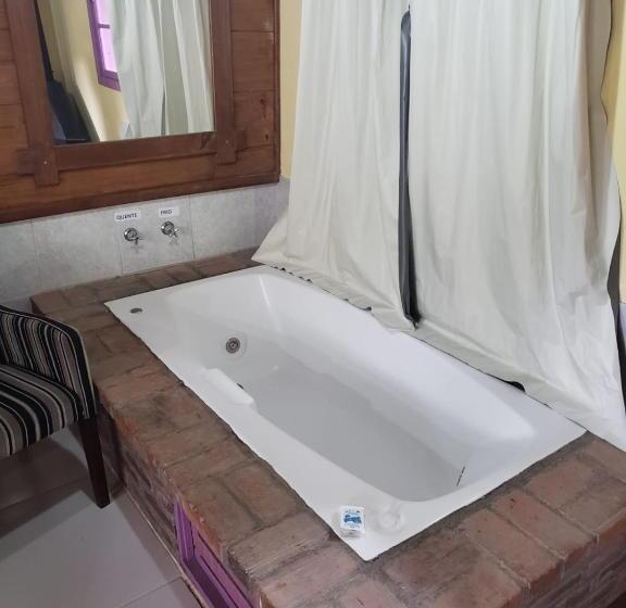 스위트, Pousada Da Chacara