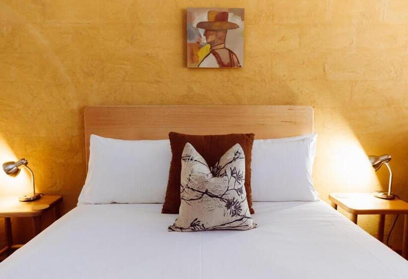 חדר דלוקס לשלושה, Prairie