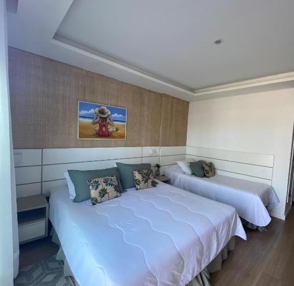 חדר לארבעה סטנדרטי עם מרפסת, Villareal Guaratuba   Caieiras