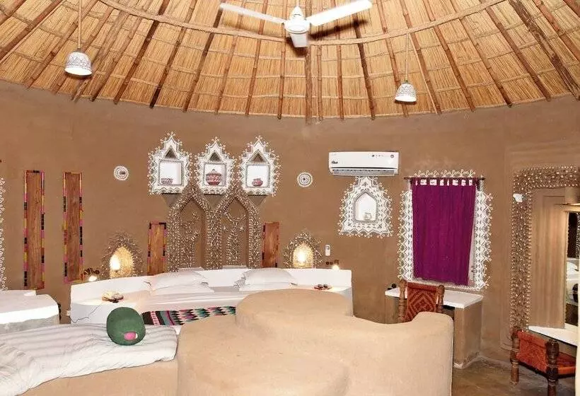 デラックスルーム, The Desert Resort