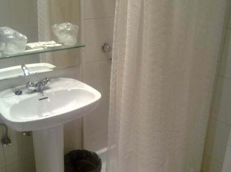 اتاق استاندارد, Moon Hostel Bio