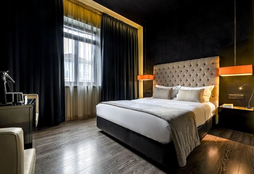 Camera Superiore, 9hotel Mercy