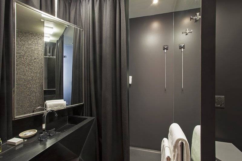 Camera Executive, 9hotel Mercy