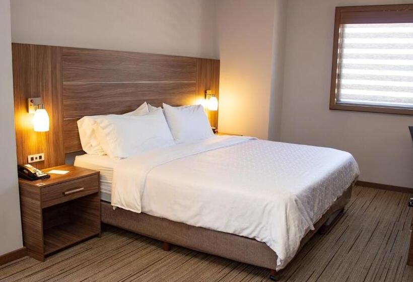 סוויטה עם נוף, Holiday Inn Express Guaymas, An Ihg